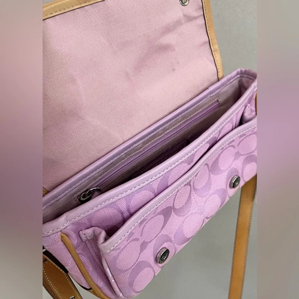 Authentic Vintage Coach Pink Shoulder Bag-Good Used Condition - Picture 9 of 11